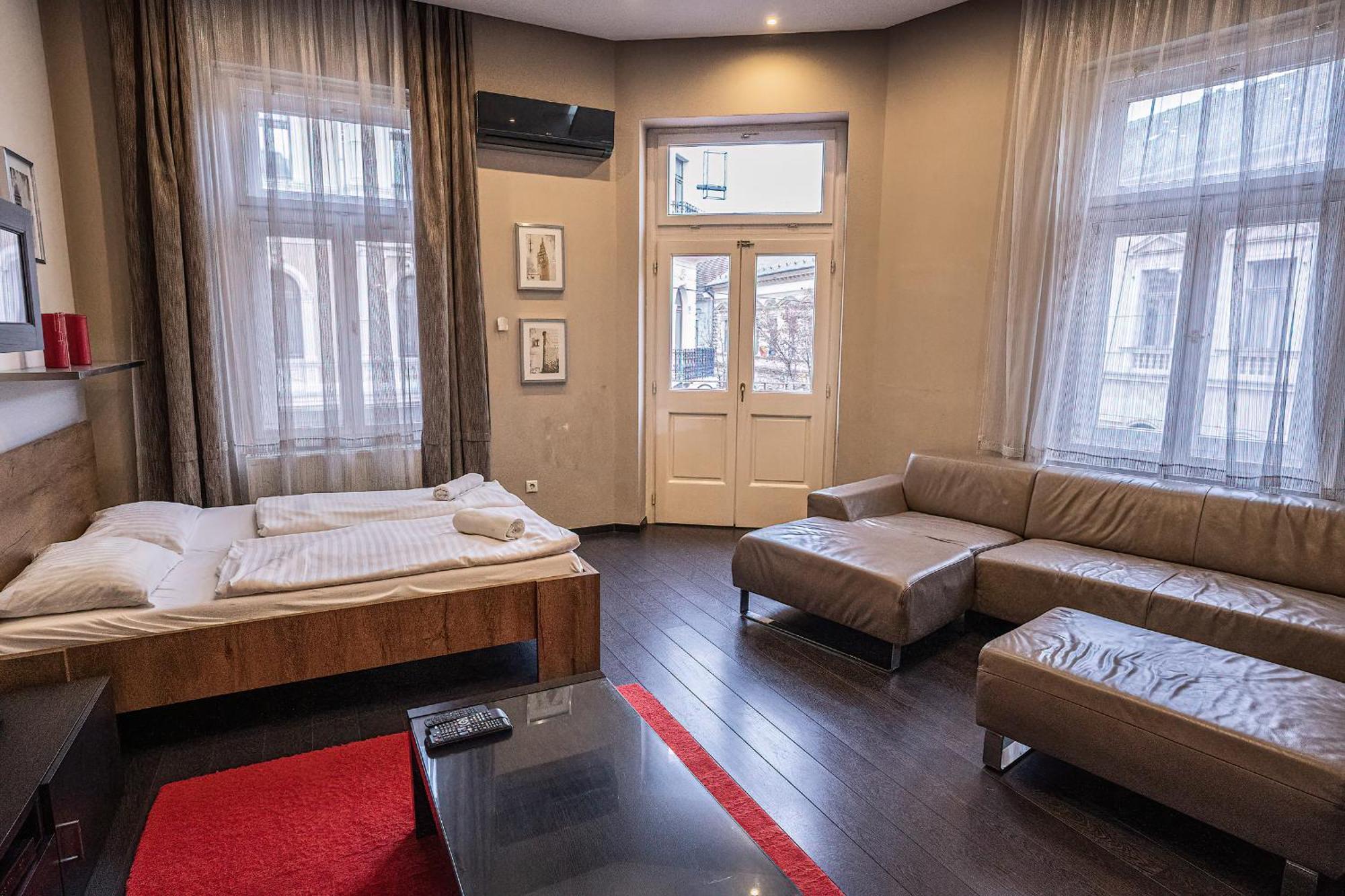 Kelemen Apartment سيغيد المظهر الخارجي الصورة