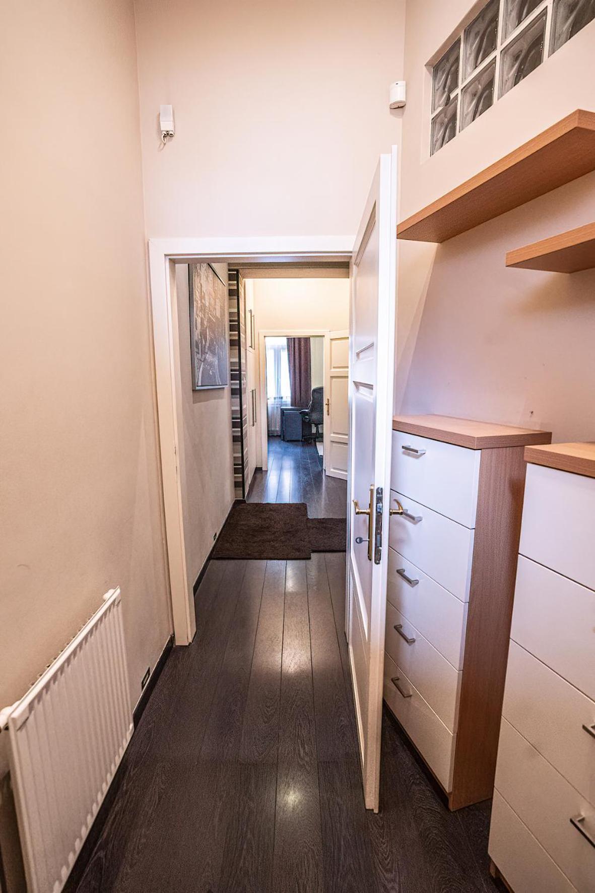 Kelemen Apartment سيغيد المظهر الخارجي الصورة