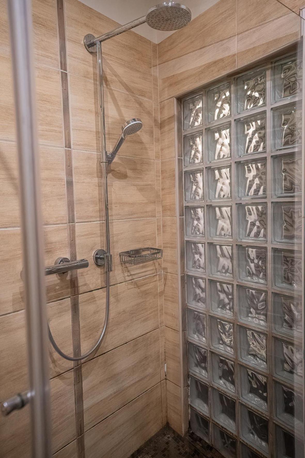 Kelemen Apartment سيغيد المظهر الخارجي الصورة