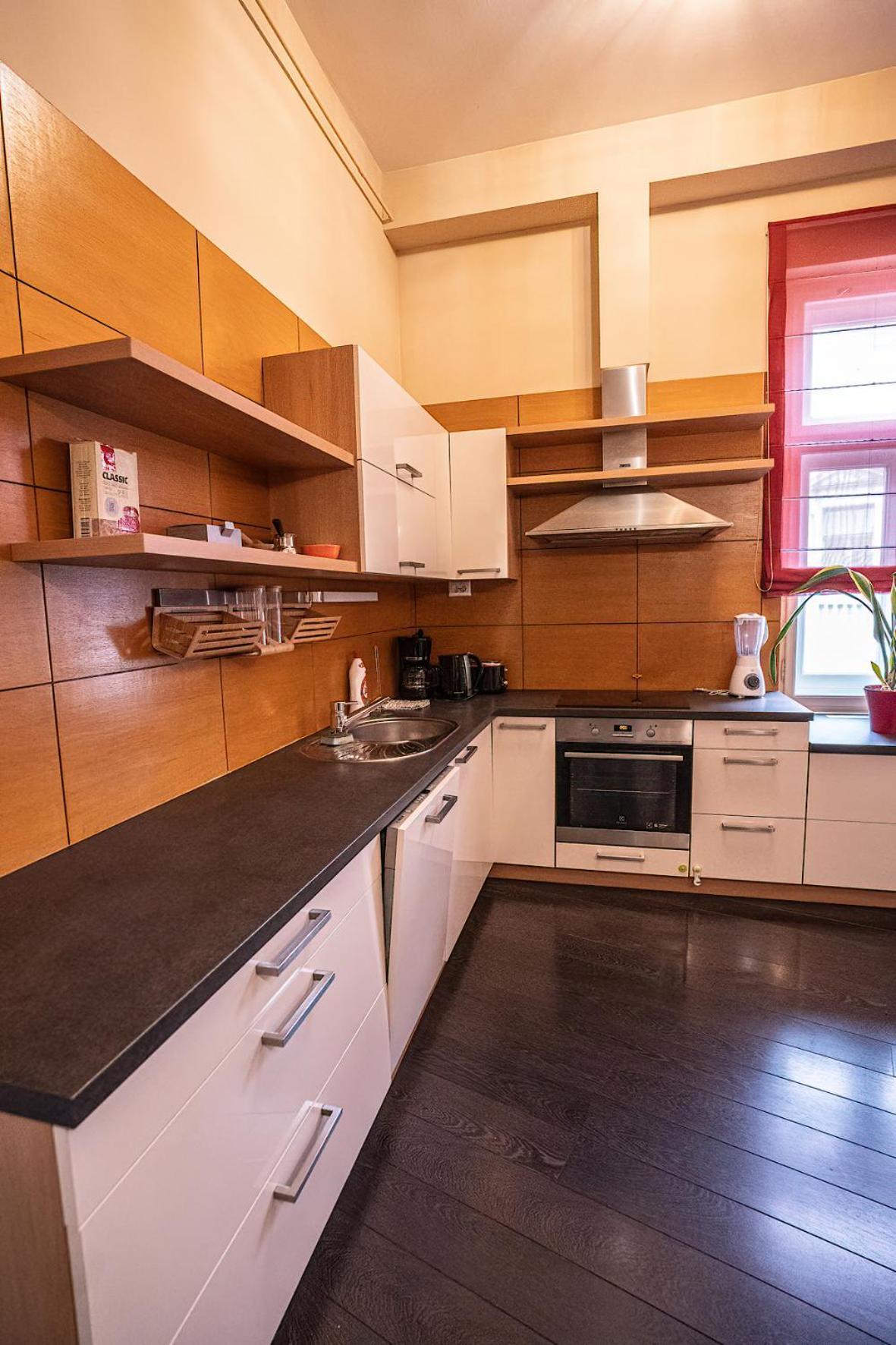 Kelemen Apartment سيغيد المظهر الخارجي الصورة